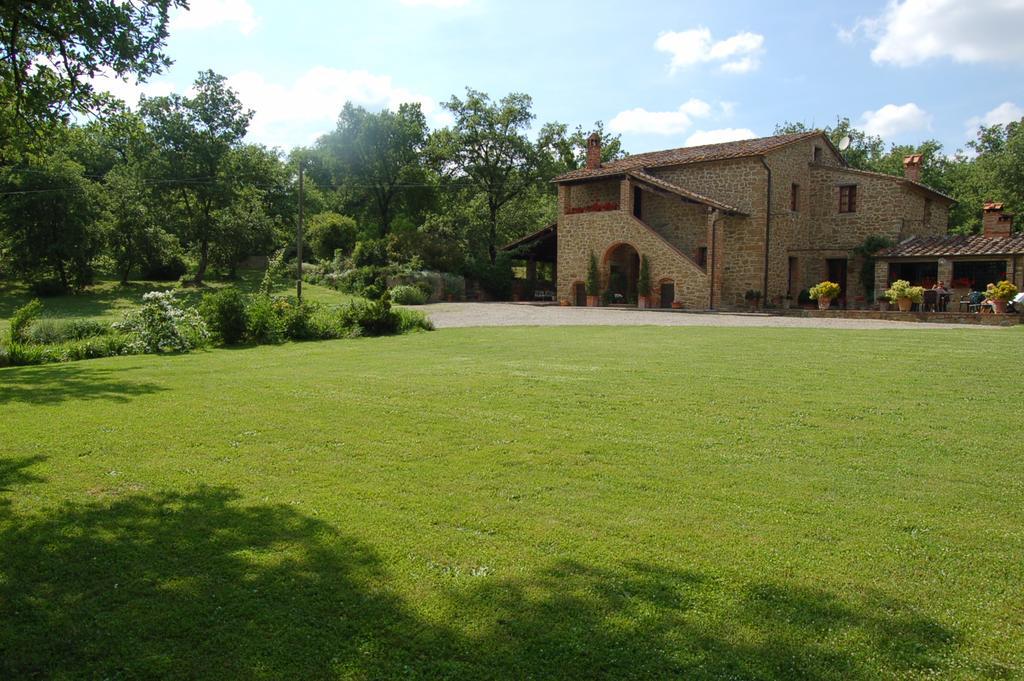 La Berchiera Apartment Ciggiano Luaran gambar